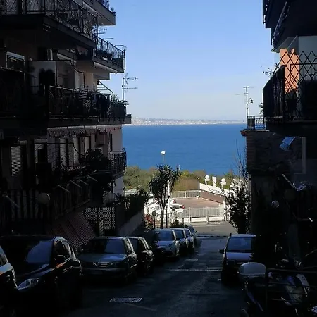 Sorrento's Holidays 1