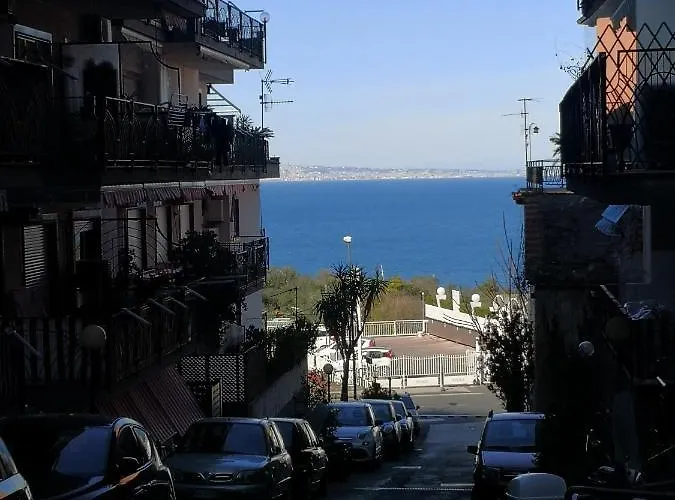 Sorrento's Holidays 1